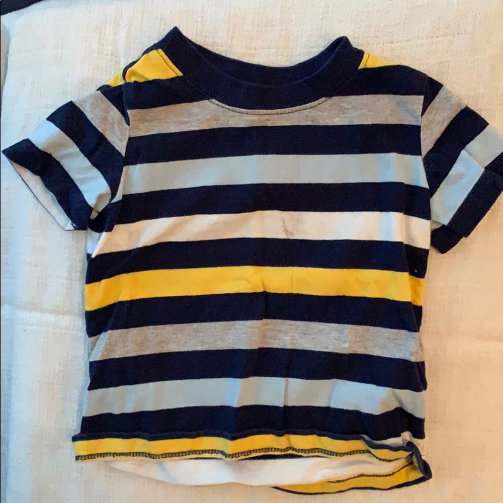 Carter’s 12M tee